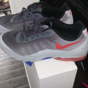 Nike Air Max Shoes